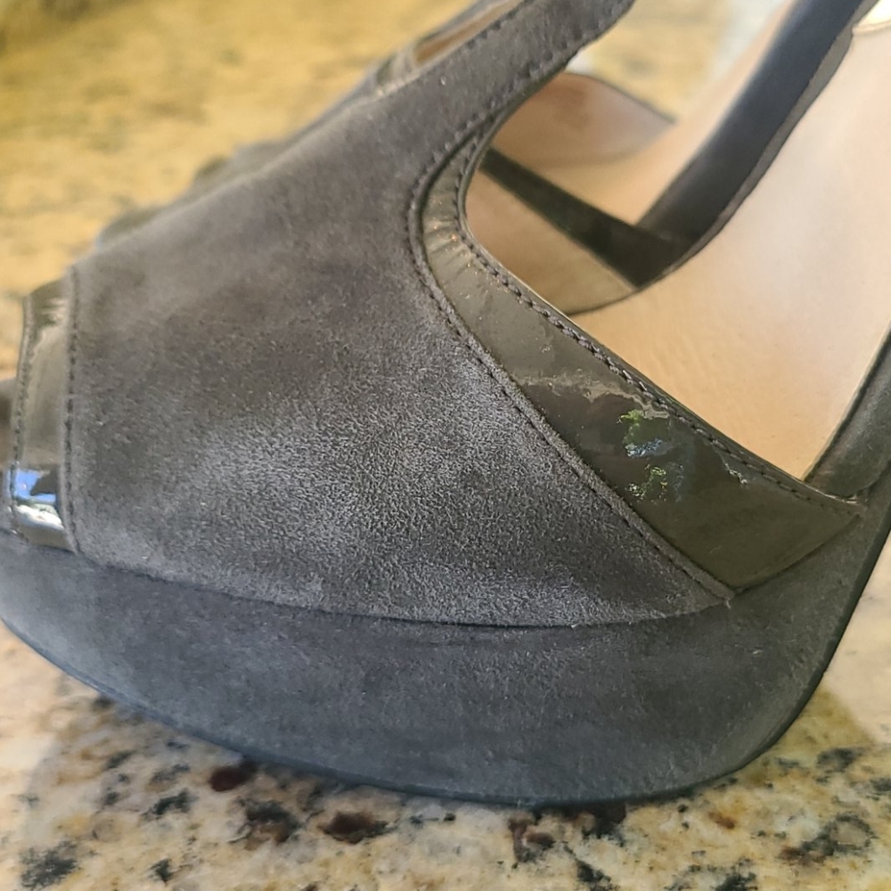 EUC Gorgeous Michael Kors shoes - Picture 14 of 15